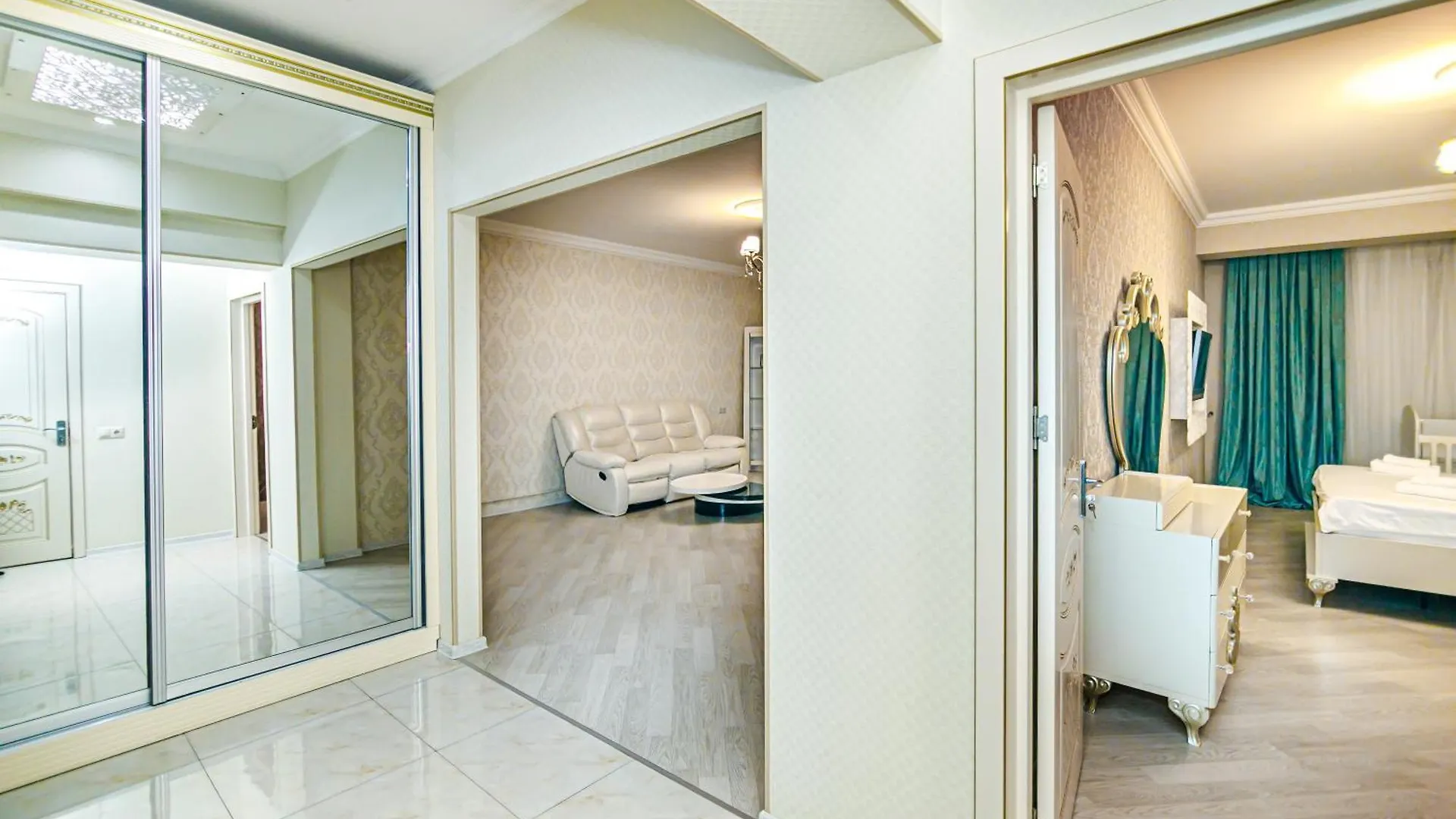 Park Azure Great Apartment By Baku Housing 0*,